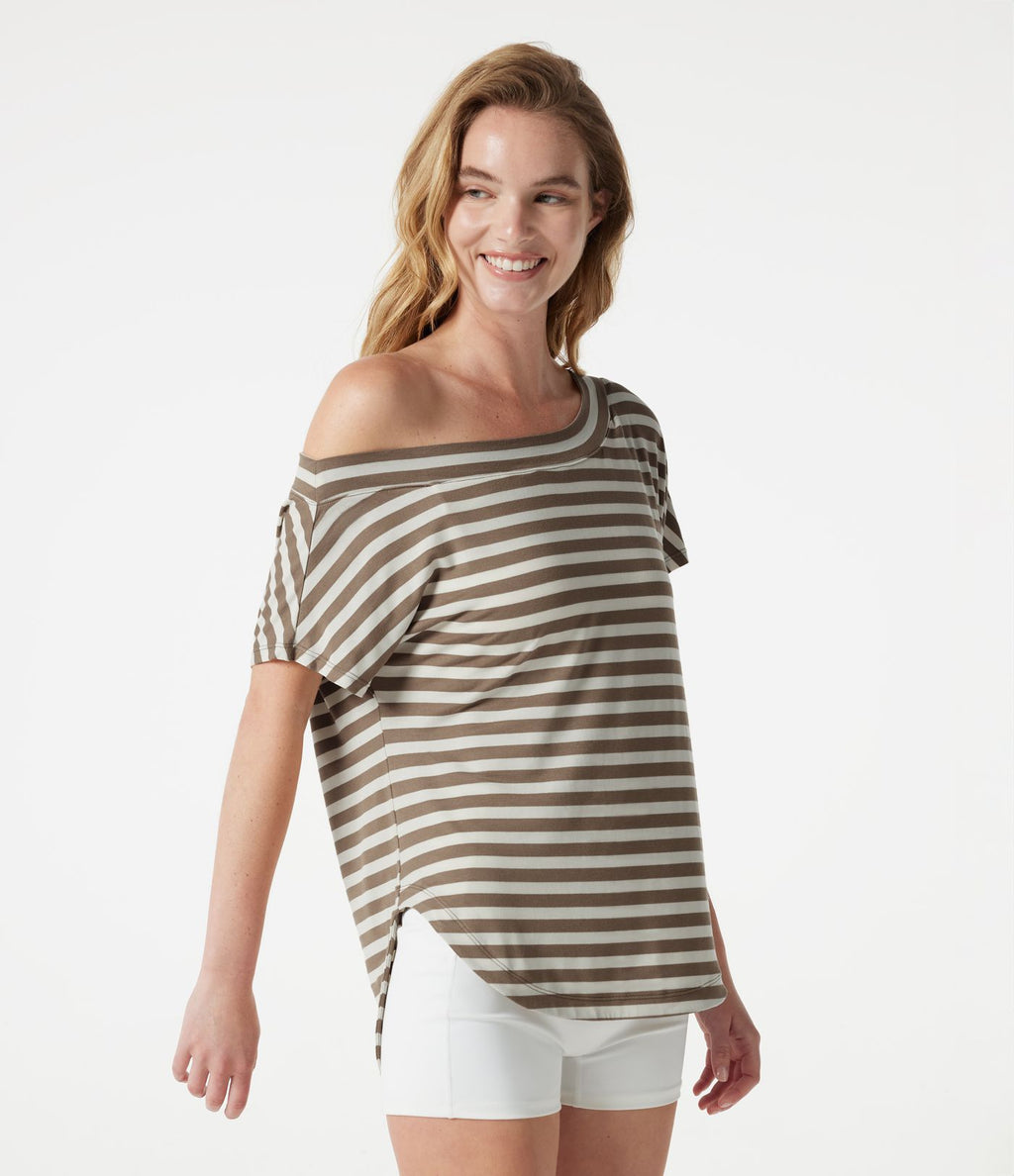 Top casual asymétrique épaule dénudée à rayures, manches courtes, ourlet incurvé et brassière intégrée