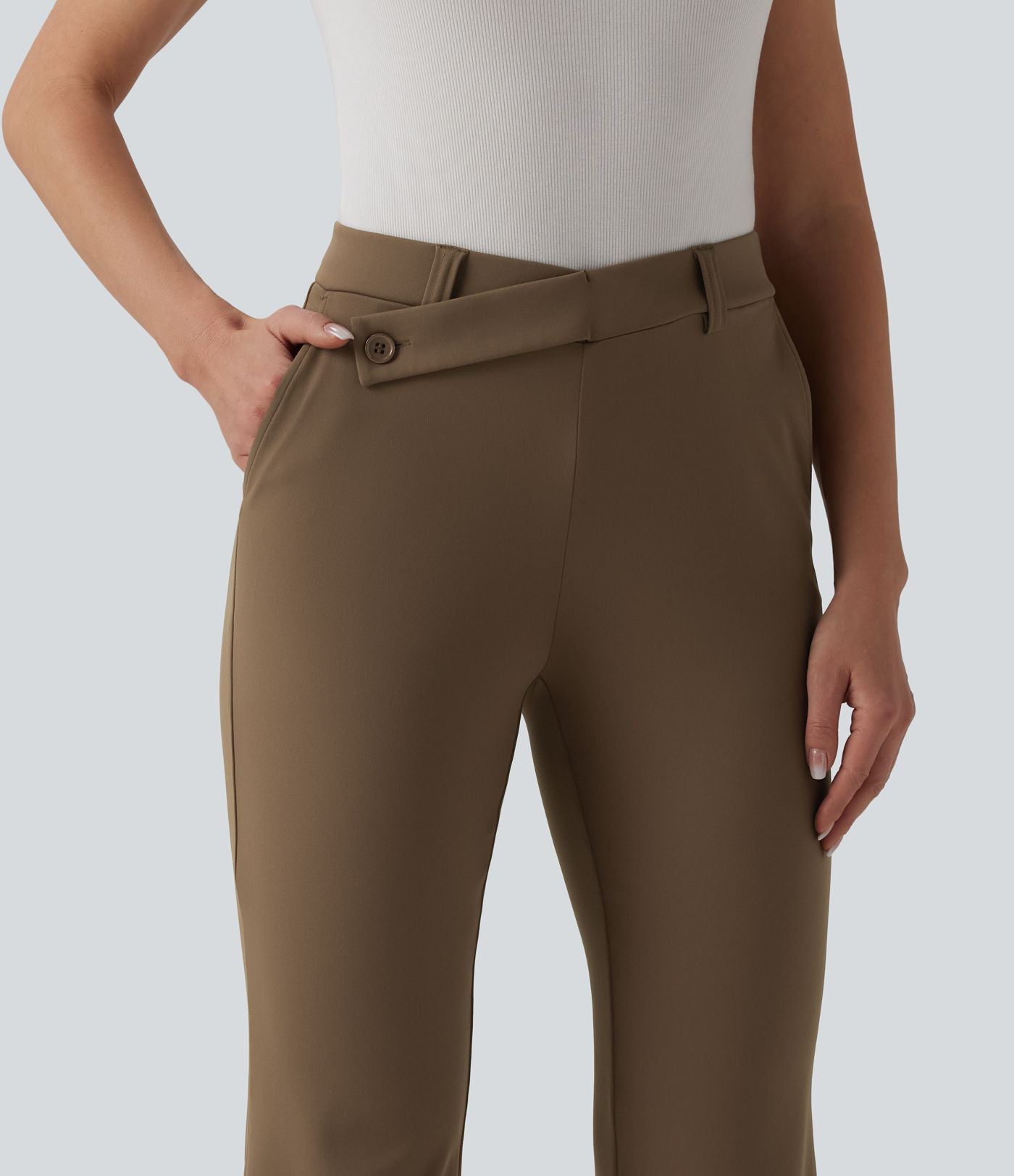 Pantalon tailleur évasé asymétrique Halara Flex™ DayStretch taille mi-haute avec poches