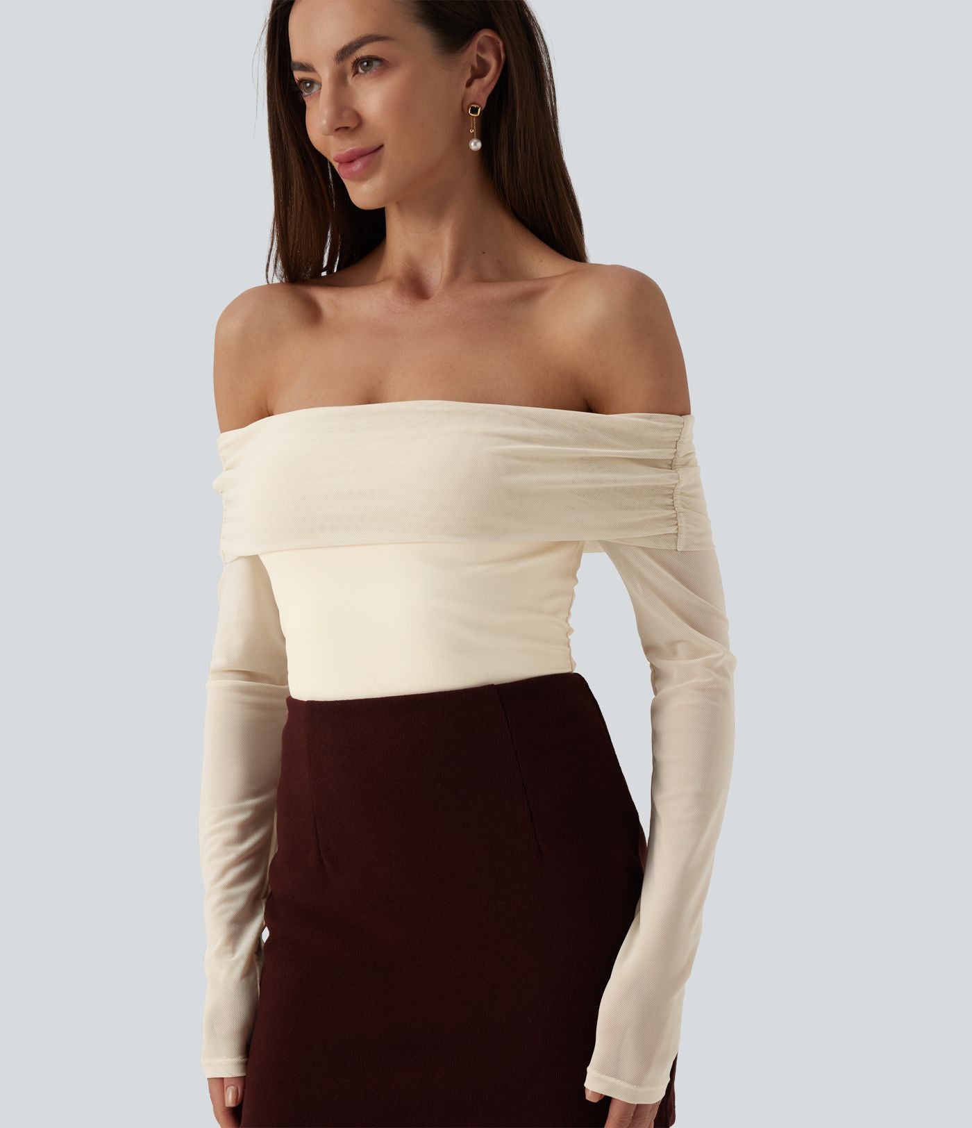 Haut SoftlyZero™ Plush épaules dénudées mesh manches longues