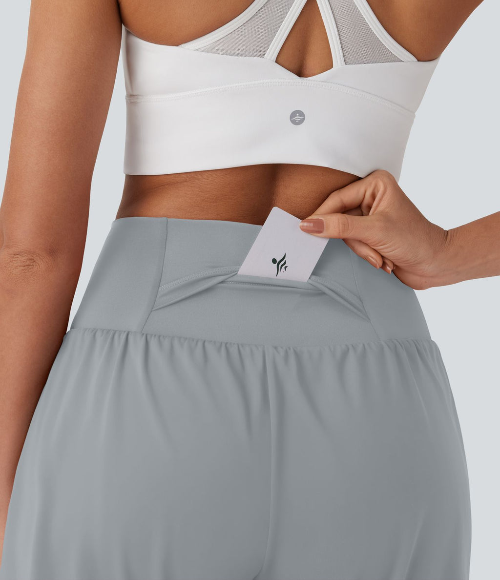 Short de yoga SoftlyZero™ Airy 2-en-1 taille très haute avec poches et effet frais InstantCool 17,5 cm