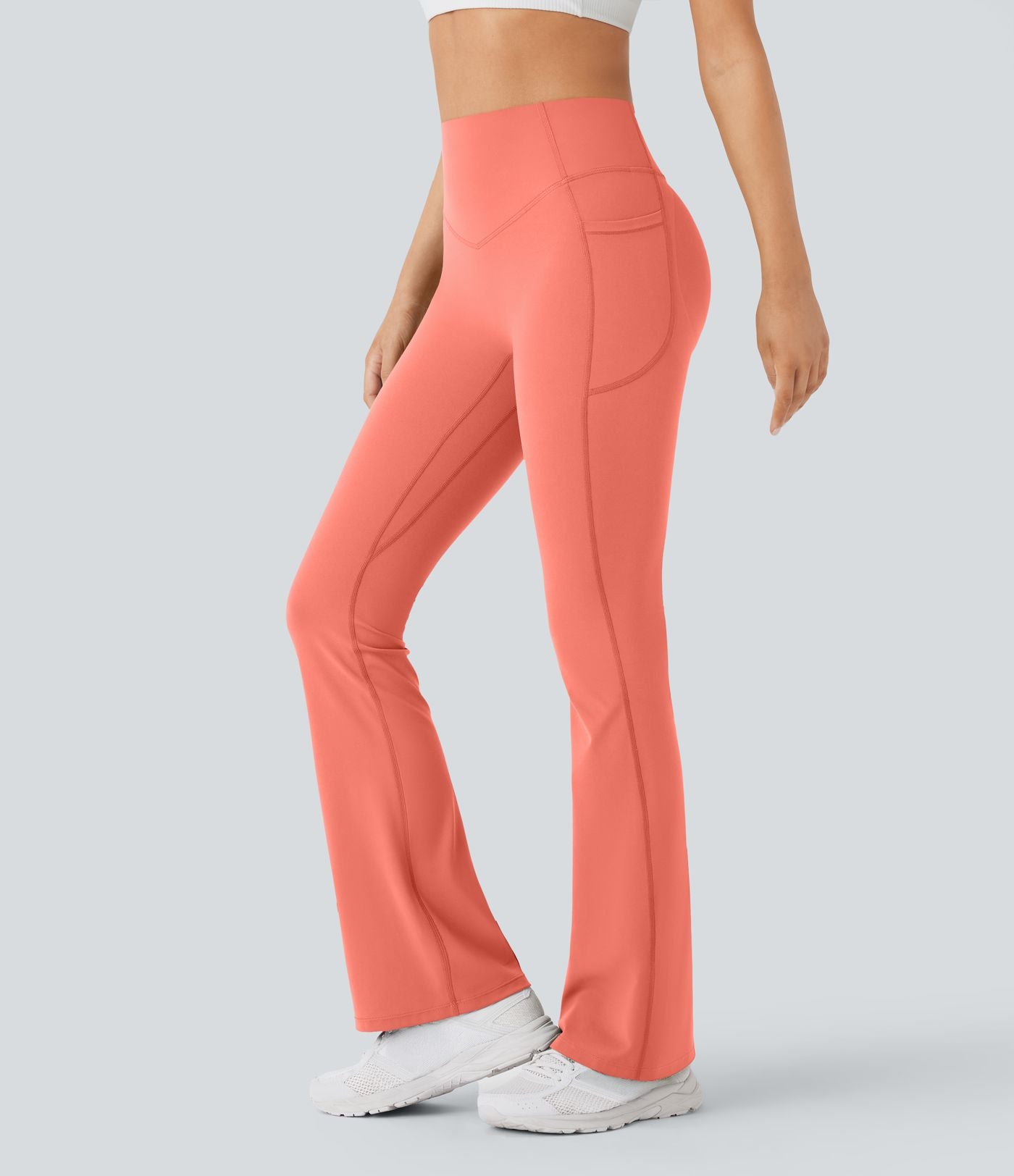 Pantalon de yoga à coupe bootcut gainant galbant taille haute avec effet scrunch et poches Halara UltraSculpt™