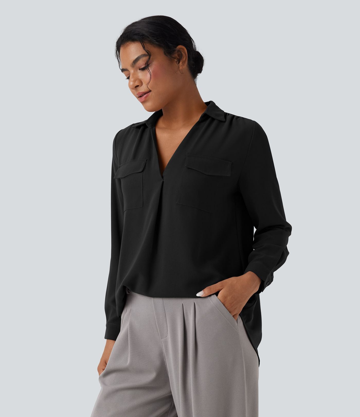 Chemise de travail col V manches longues avec poches
