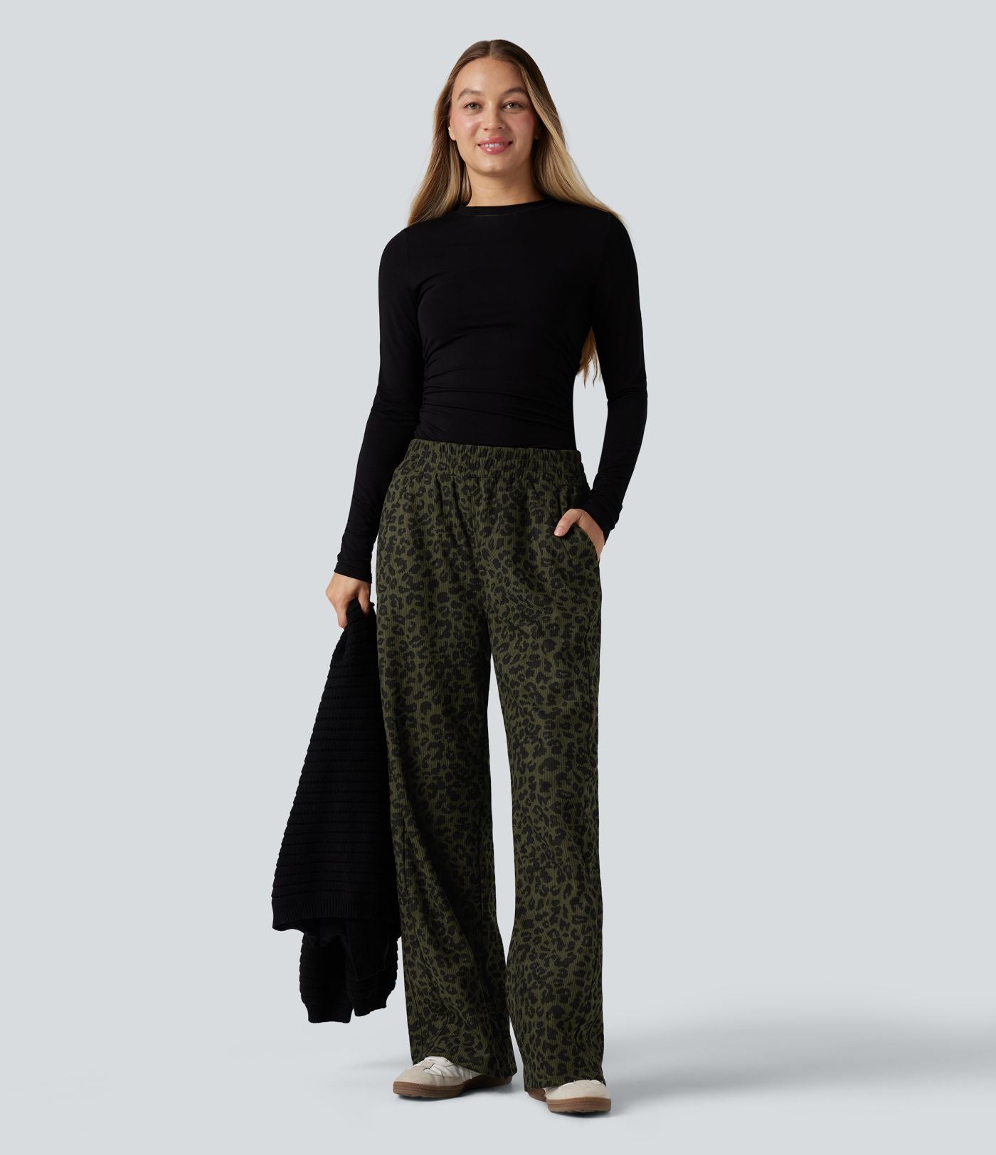 Pantalon léopard velours côtelé imprimé coupe droite mop taille haute avec poches