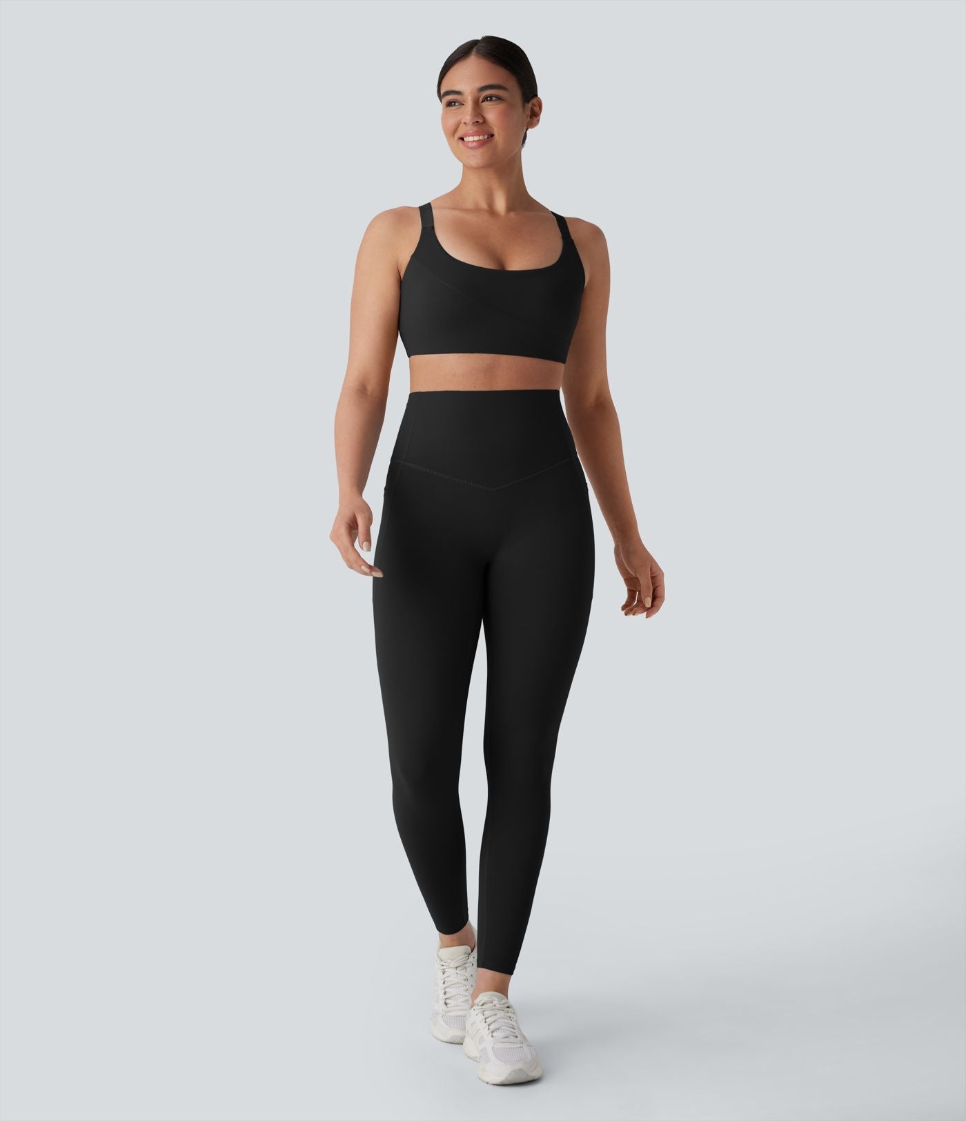 Brassière de sport entraînement Halara UltraSculpt™ soutien intermédiaire col U bonnets A-D