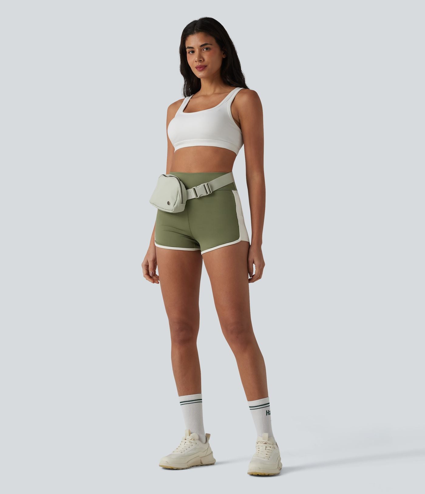 Short de sport SoftlyZero™ Airy 6,5 cm taille haute effet frais InstantCool color block, avec poches, protection solaire UPF50+
