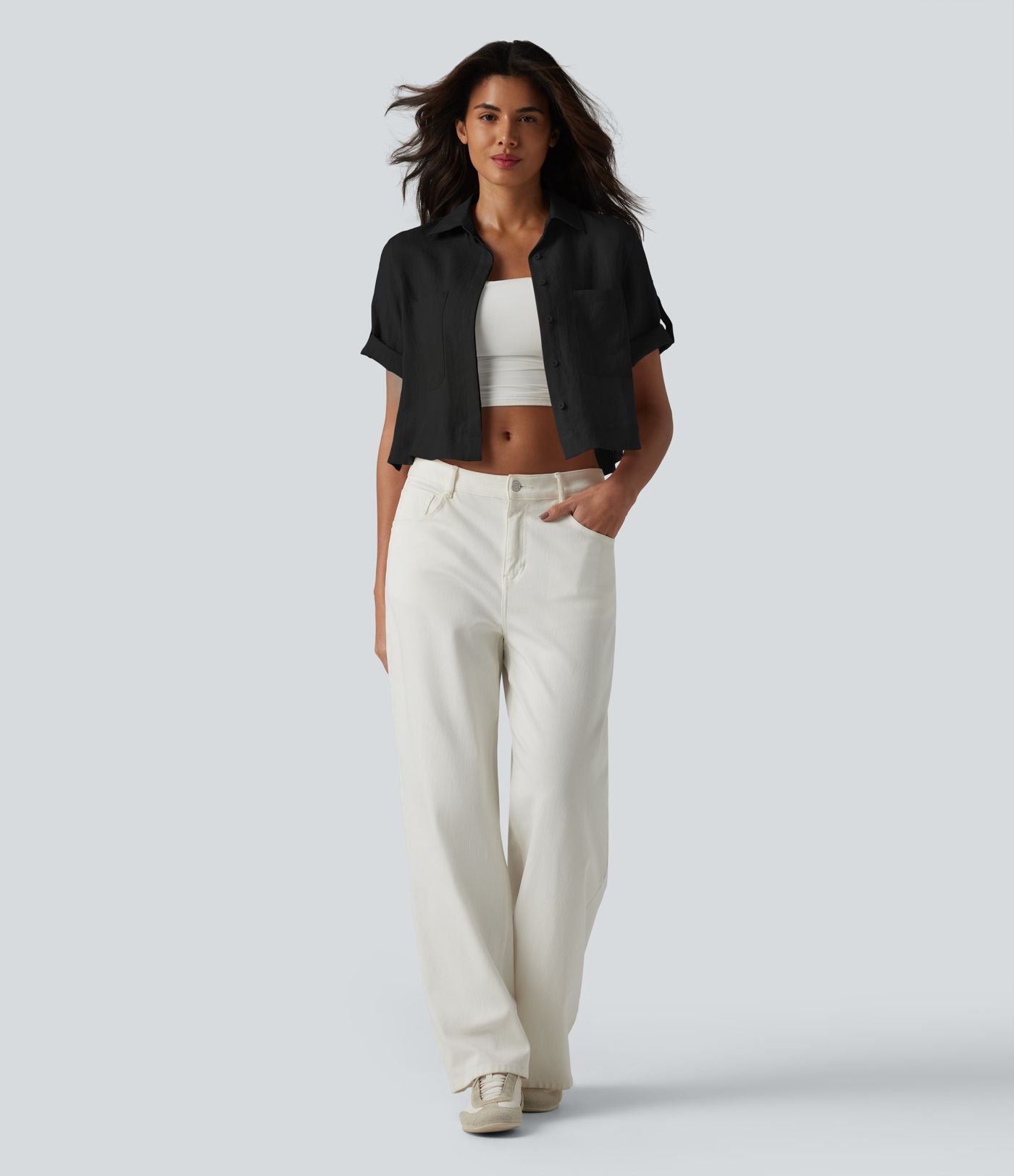 Chemise courte col classique manches courtes retroussées en mélange lin avec poches