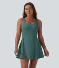 Robe de sport mini 2-en-1 SoftlyZero™ Airy col U poches effet frais InstantCool danse bonnets E-G, accès facile Easy Peasy