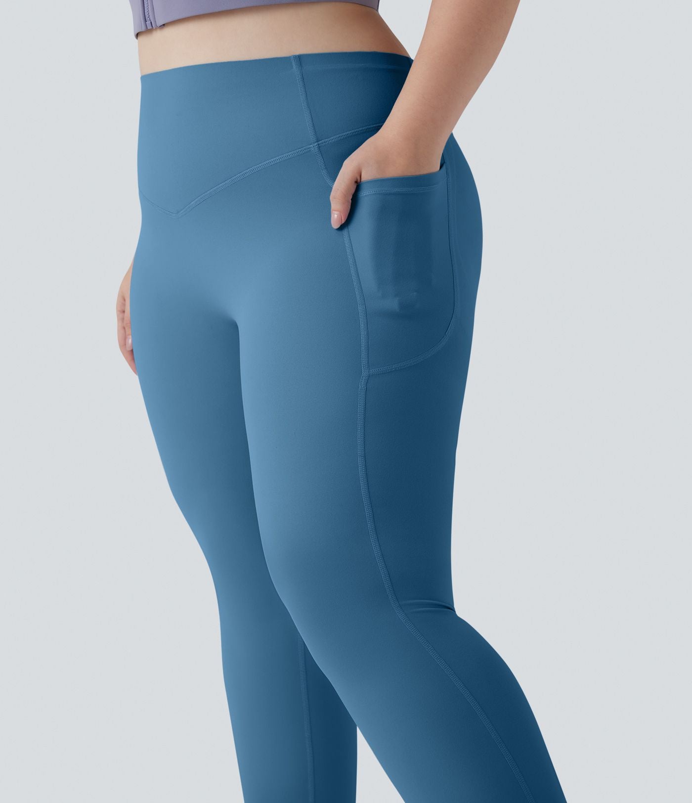 Legging d'entraînement gainant galbant taille haute grande taille avec effet scrunch et poches Halara UltraSculpt™