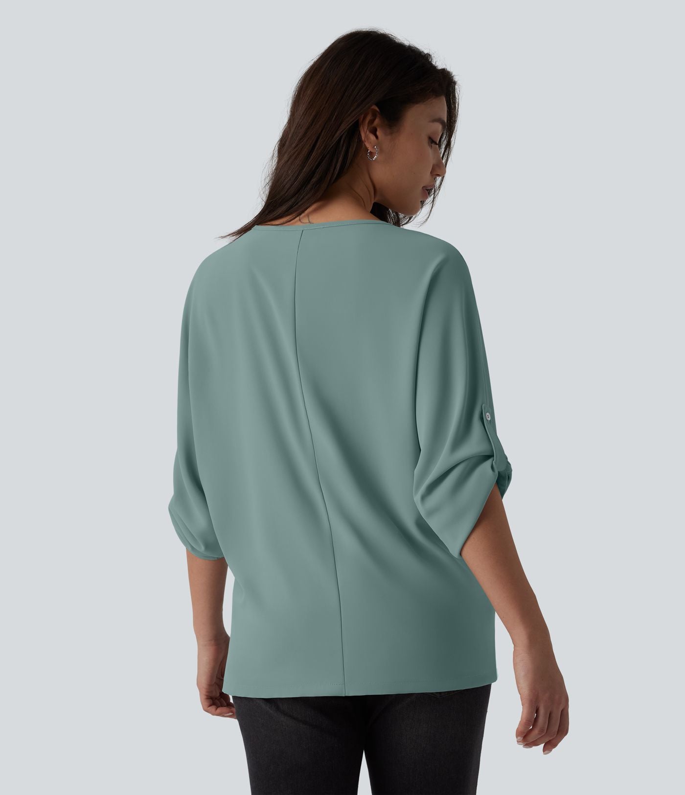Blouse esprit bureau défroissage facile, col V et manches longues