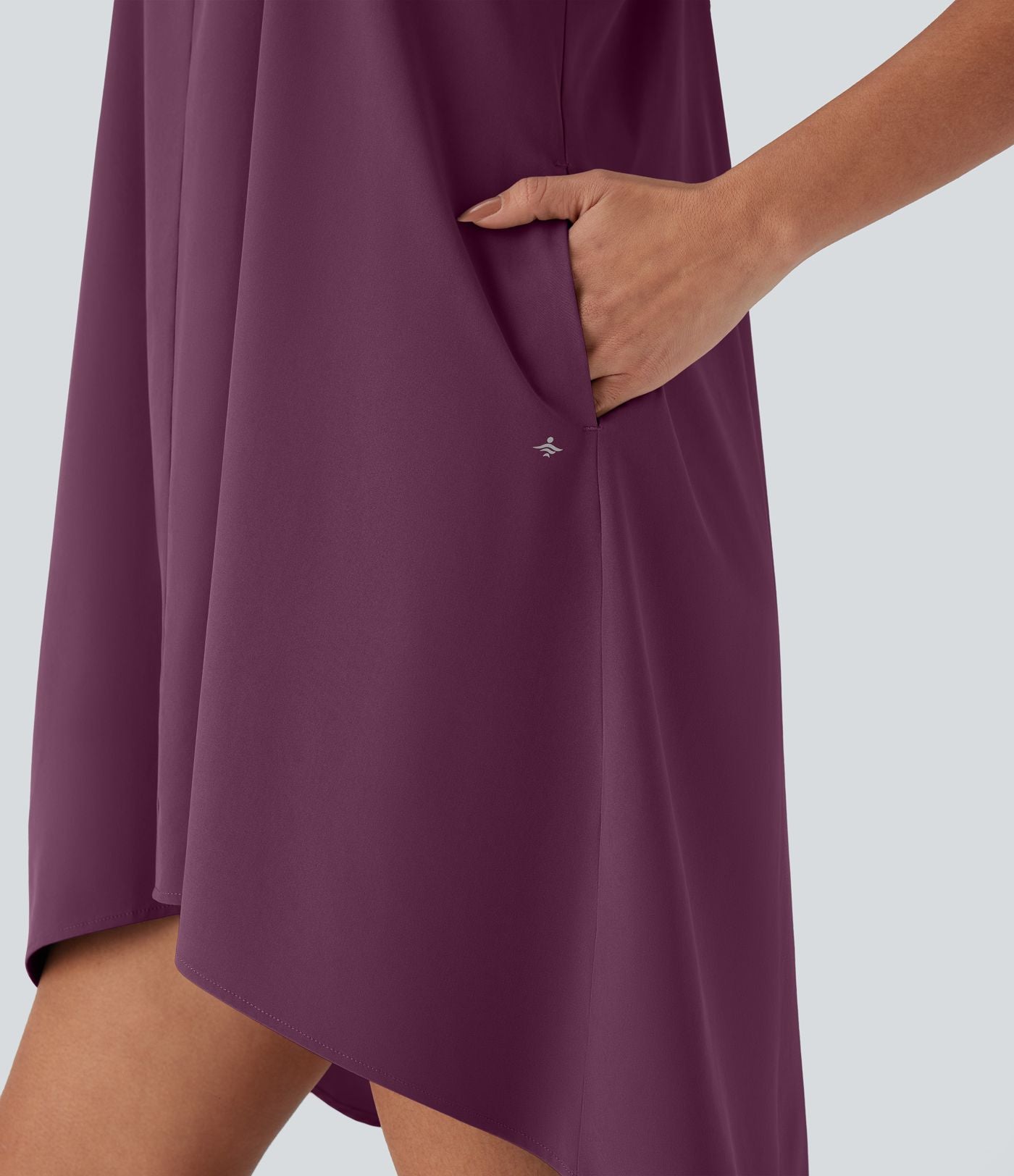 Robe décontractée mini fluide Breezeful™ à dos nageur, poches latérales, ourlet asymétrique et séchage rapide