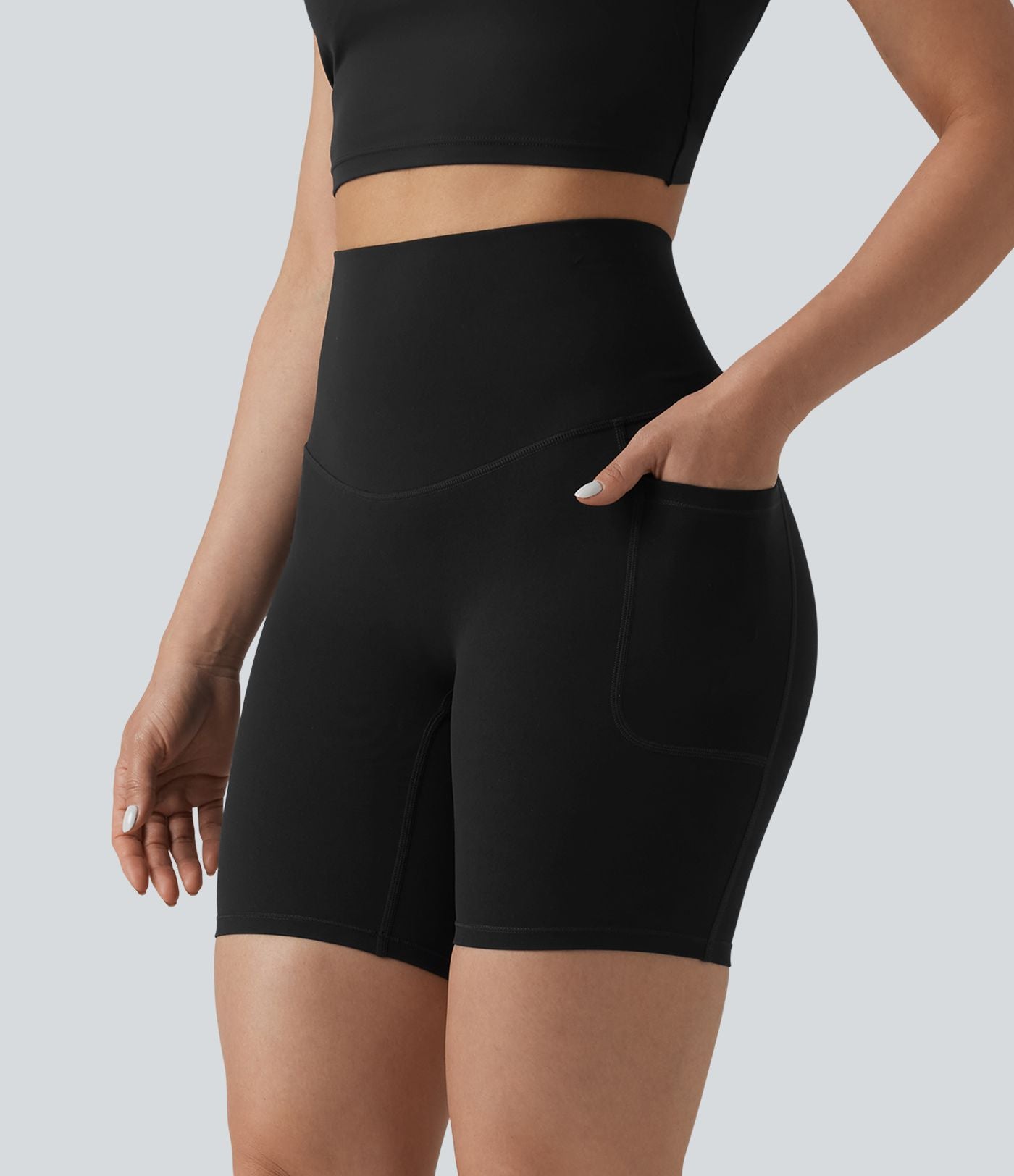 Halara UltraSculpt™ Cycliste de course 17,5 cm taille haute croisée ventre plat, dos croisé et poches