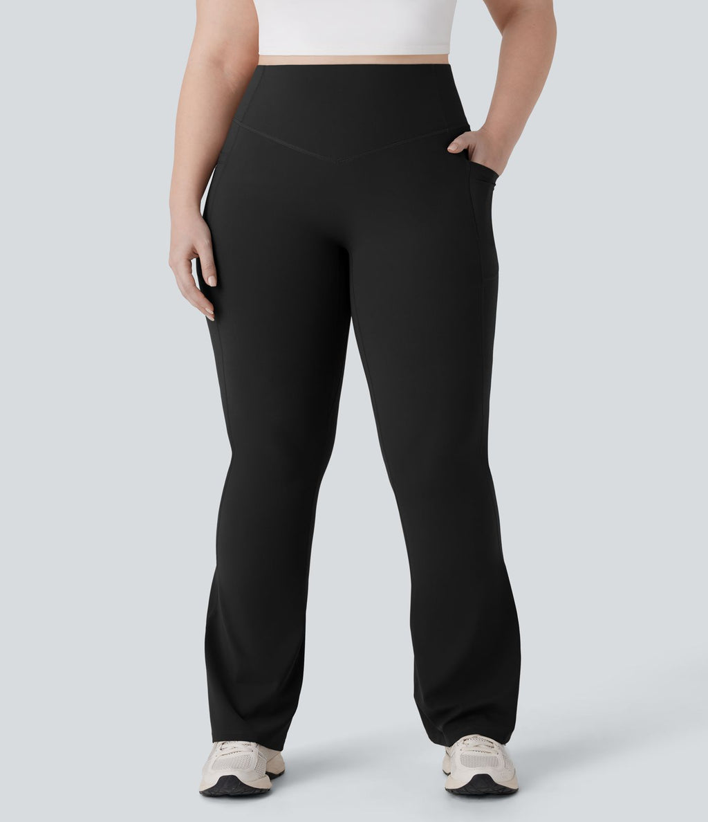 Pantalon de yoga à coupe bootcut gainant galbant taille haute grande taille avec effet scrunch et poches Halara UltraSculpt™