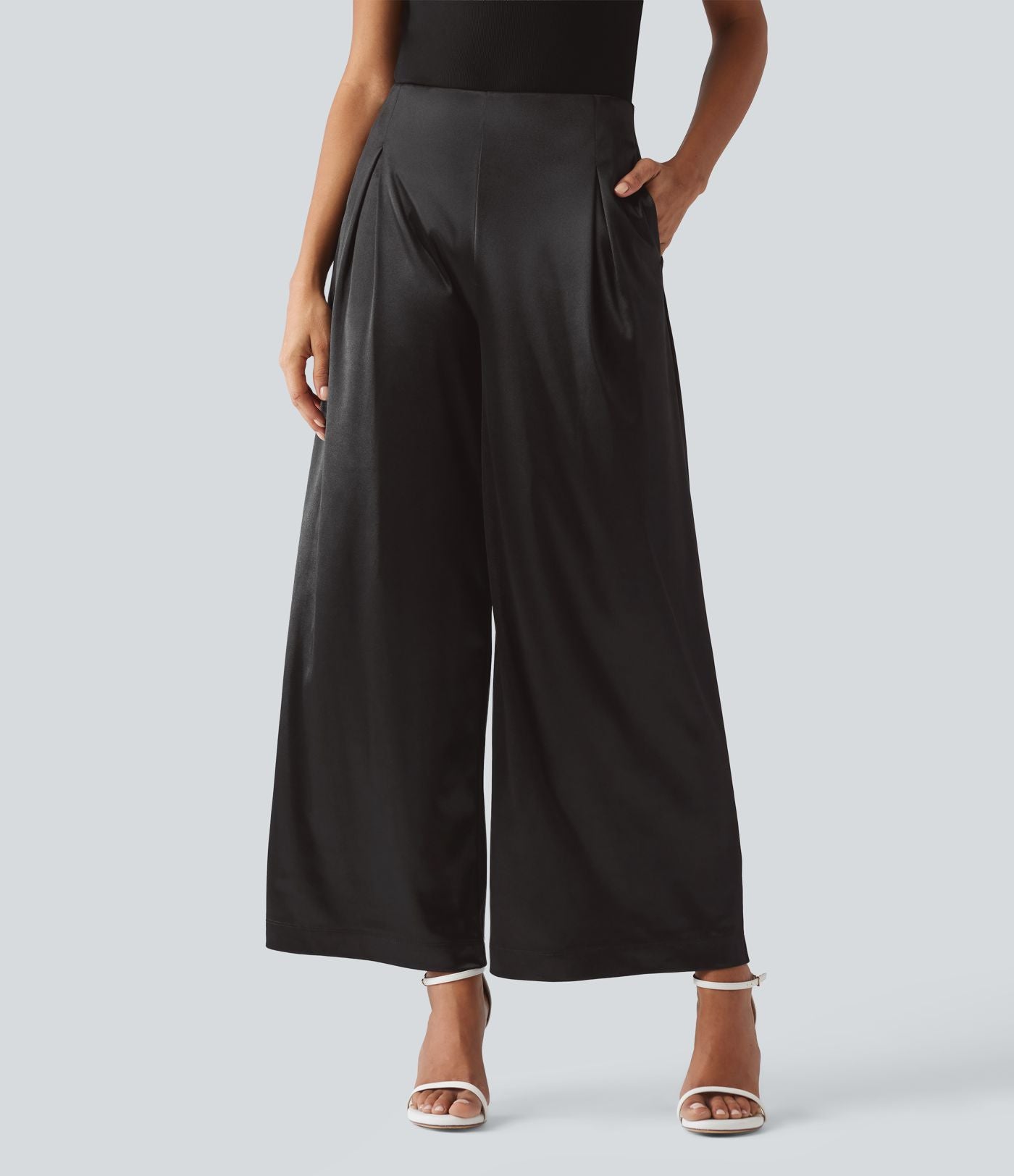Pantalon habillé large taille haute en satin avec poches