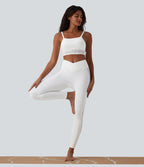 Brassière de sport courte SoftlyZero™ col U en dentelle