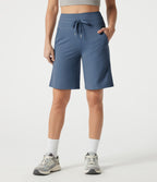 Short de sport SoftlyZero™ en peluche, taille haute, à cordon de serrage et poches