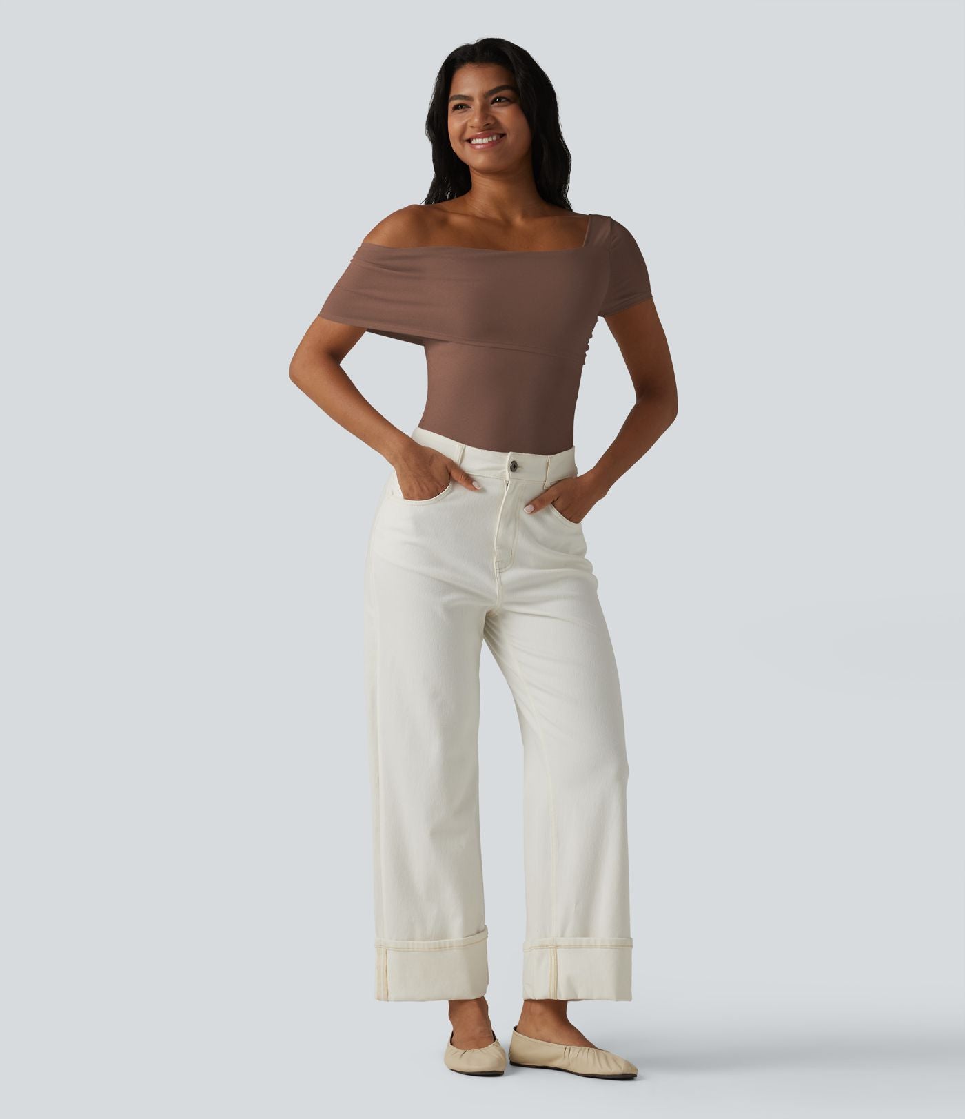 Body casual col asymétrique manches courtes avec soutien-gorge intégré