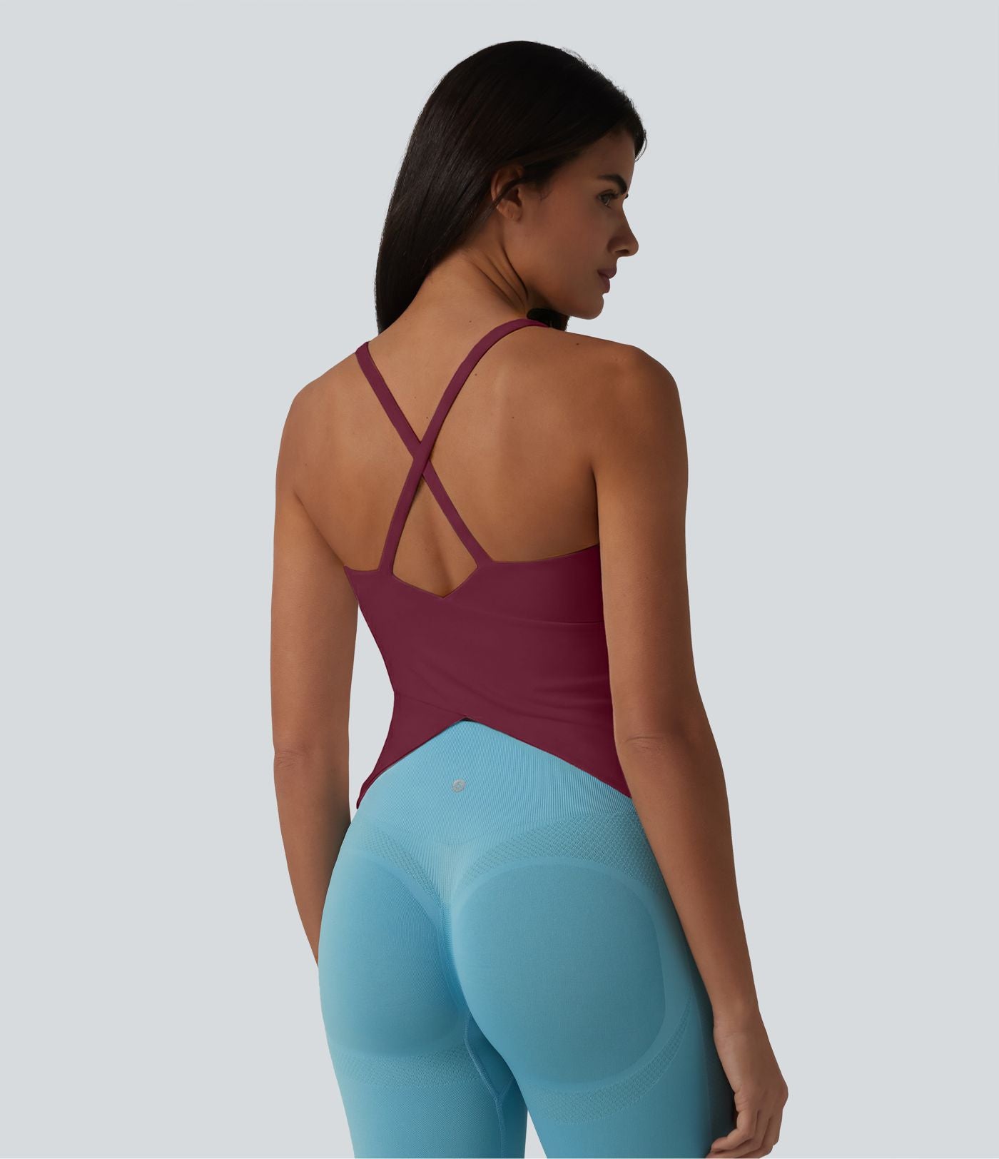 Caraco de yoga col rond échancré à dos croisé et ourlet croisé avec brassière intégrée — Bonnets E-G