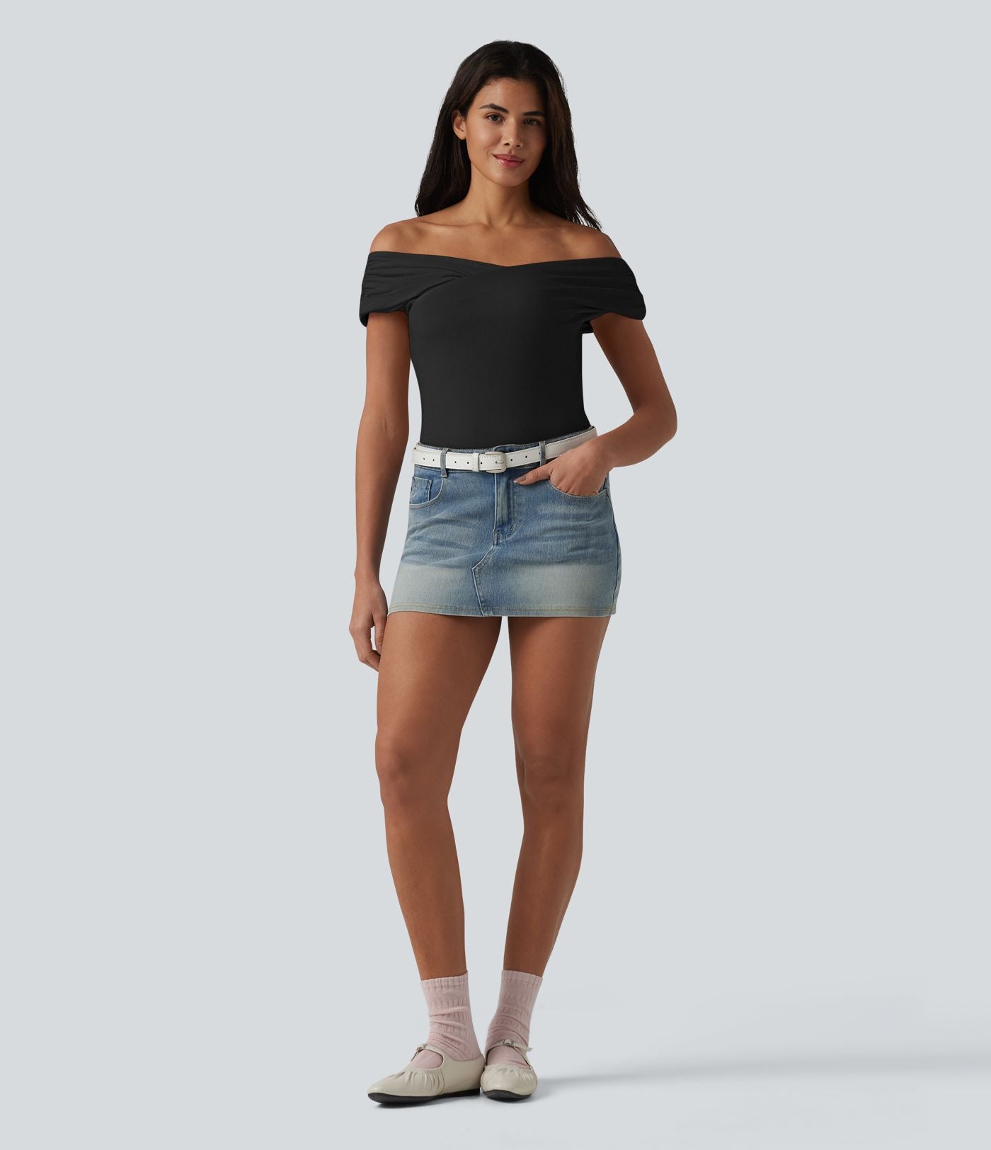 T-shirt casual en maille côtelée à manches courtes avec soutien-gorge intégré