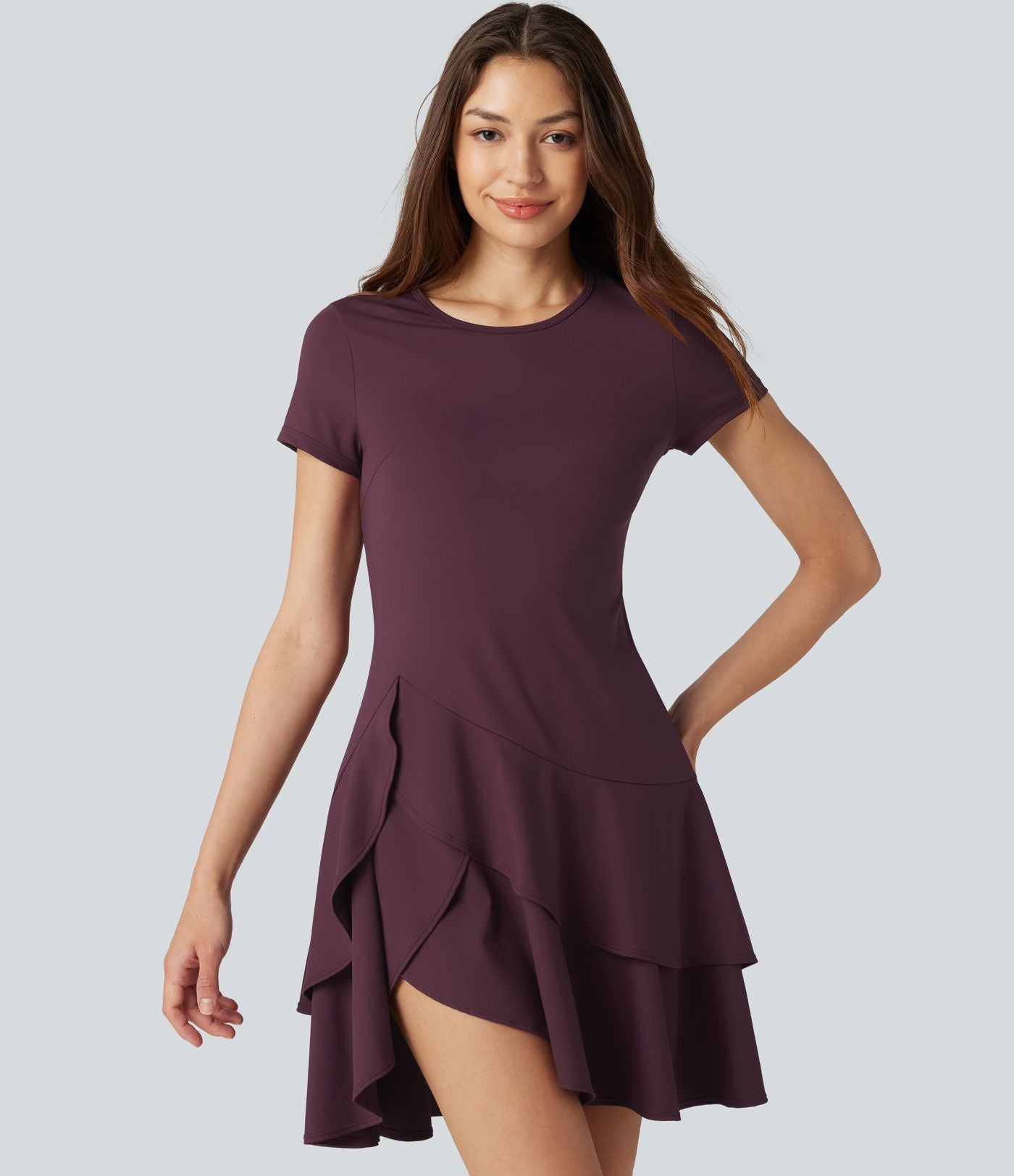 Robe mini décontractée SoftlyZero™ Airy col rond, manches courtes, ourlet à volants étagés, à effet frais InstantCool