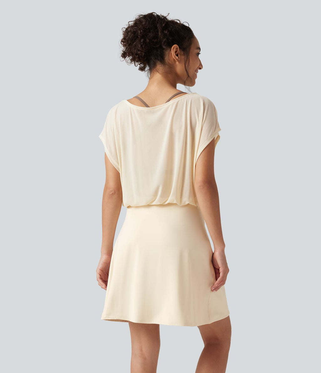 Robe-short mini SoftlyZero™ Plush pour le yoga à encolure bateau, manches courtes et poches - Easy Peasy