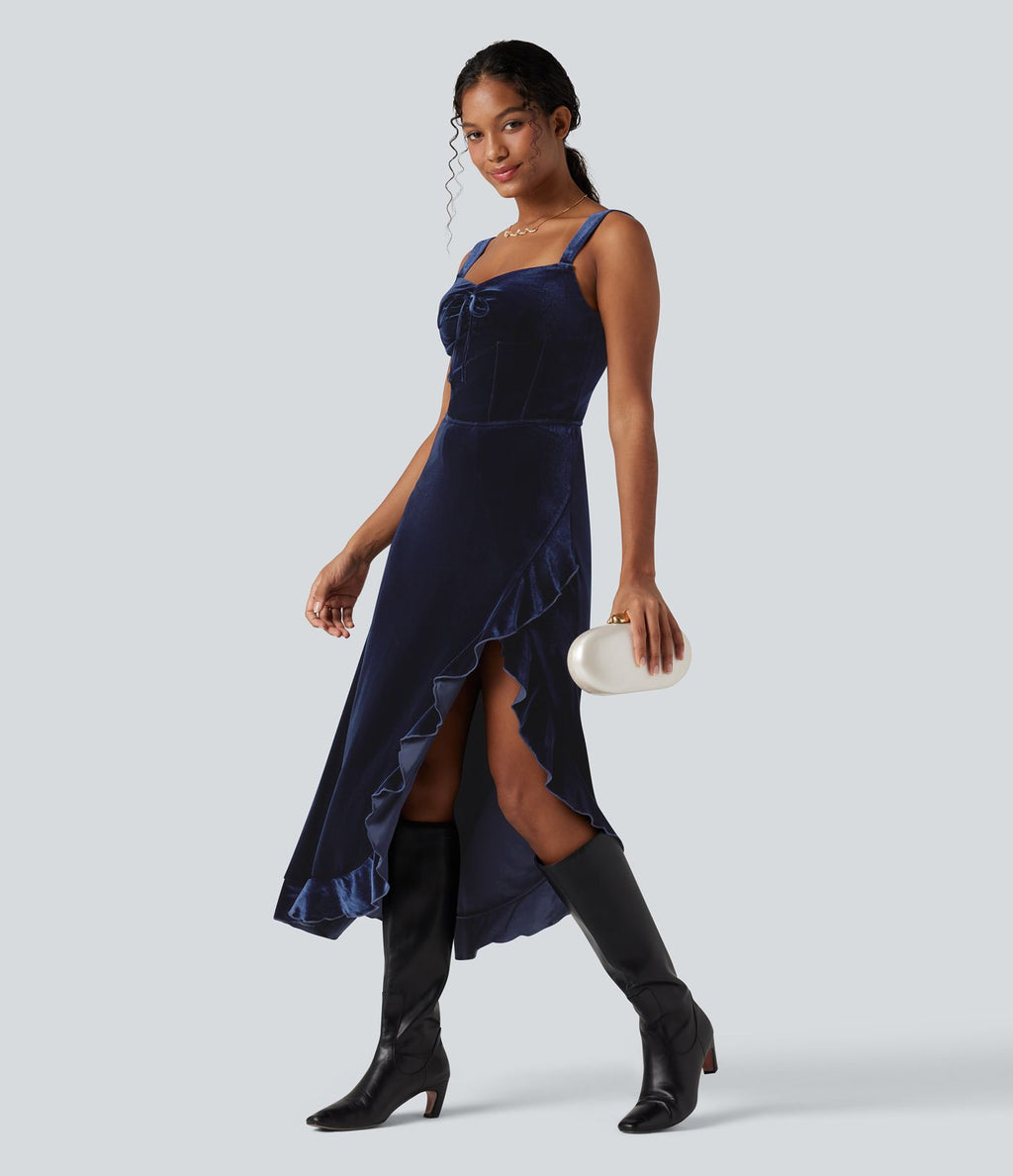 Robe mi-longue en velours encolure Queen Anne avec nœud devant et volants à l'ourlet