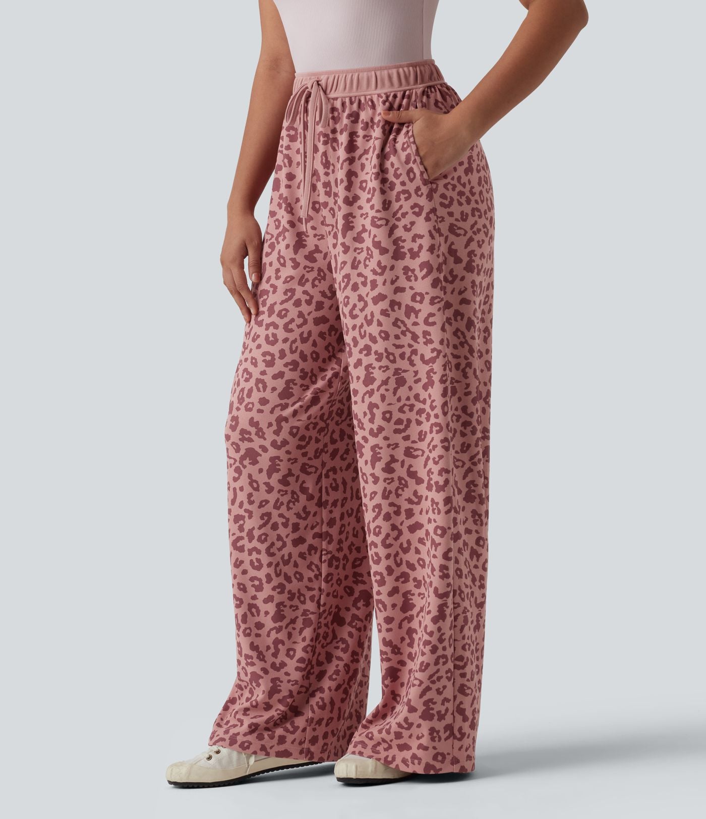 Pantalon casual large gaufré imprimé léopard taille haute avec cordon de serrage et poches