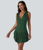 Robe mini en maille côtelée col V sans manches ourlet à volants superposés