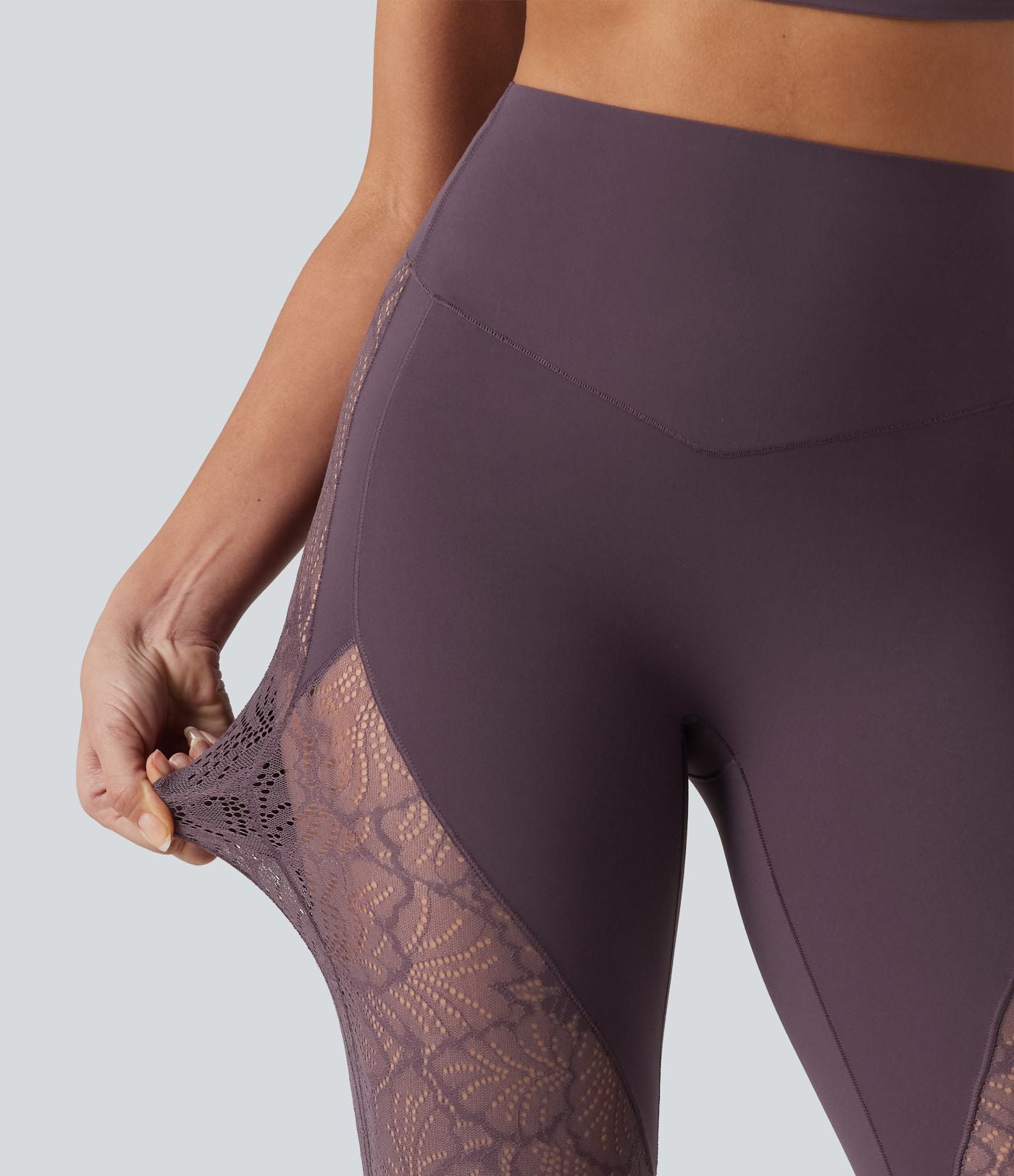 Legging yoga 7/8 Halara UltraSculpt™ gainant taille haute avec dentelle contrastante et poche