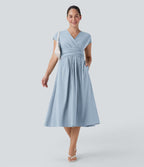 Robe midi Breezeful™ col V manches courtes à liens dans le dos séchage rapide avec poches latérales