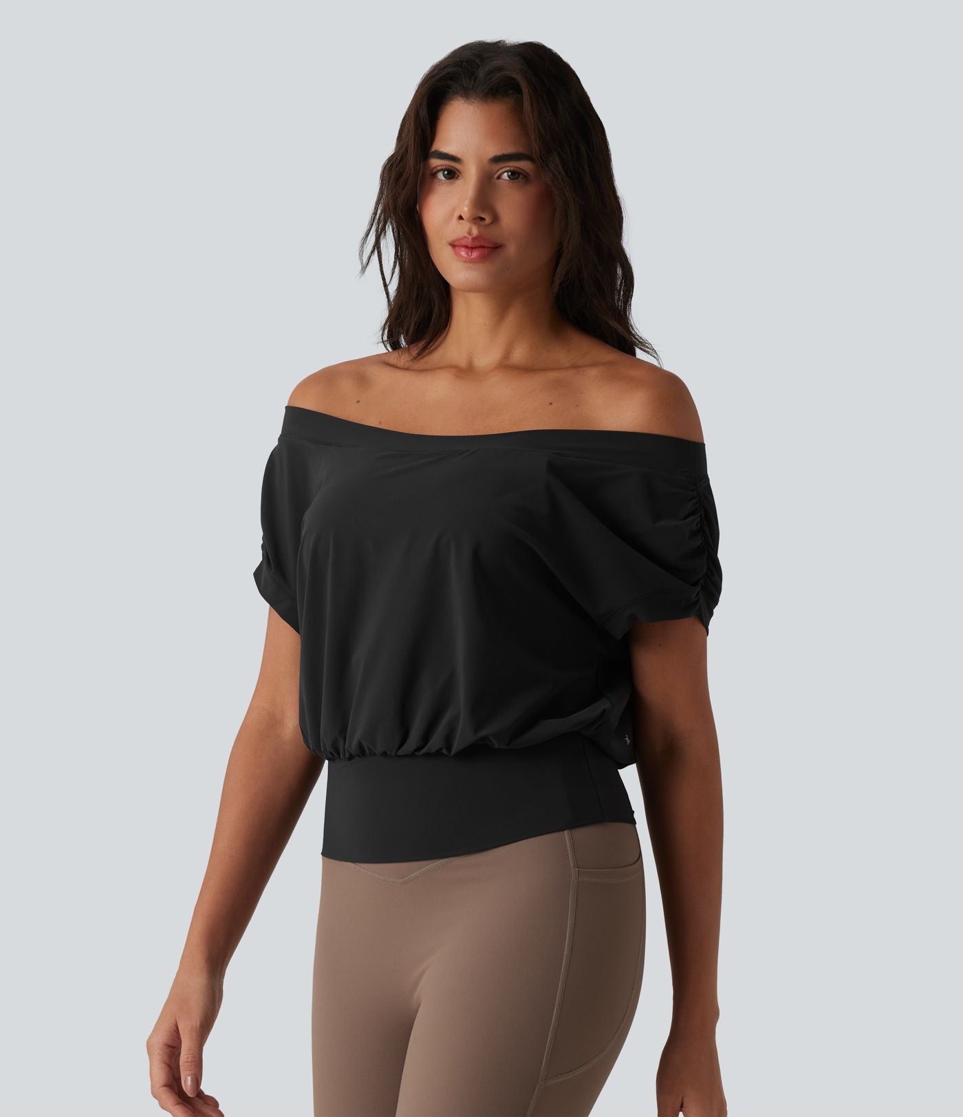 Haut de sport yoga épaules dénudées manches courtes oversize effet frais InstantCool séchage rapide