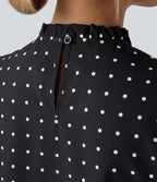 Blouse travail col montant à volants pois manches longues