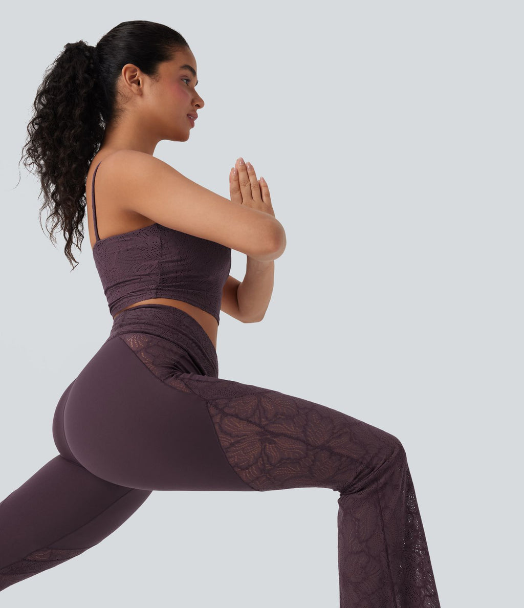 Pantalon de yoga évasé à taille haute croisée, poche arrière et dentelle