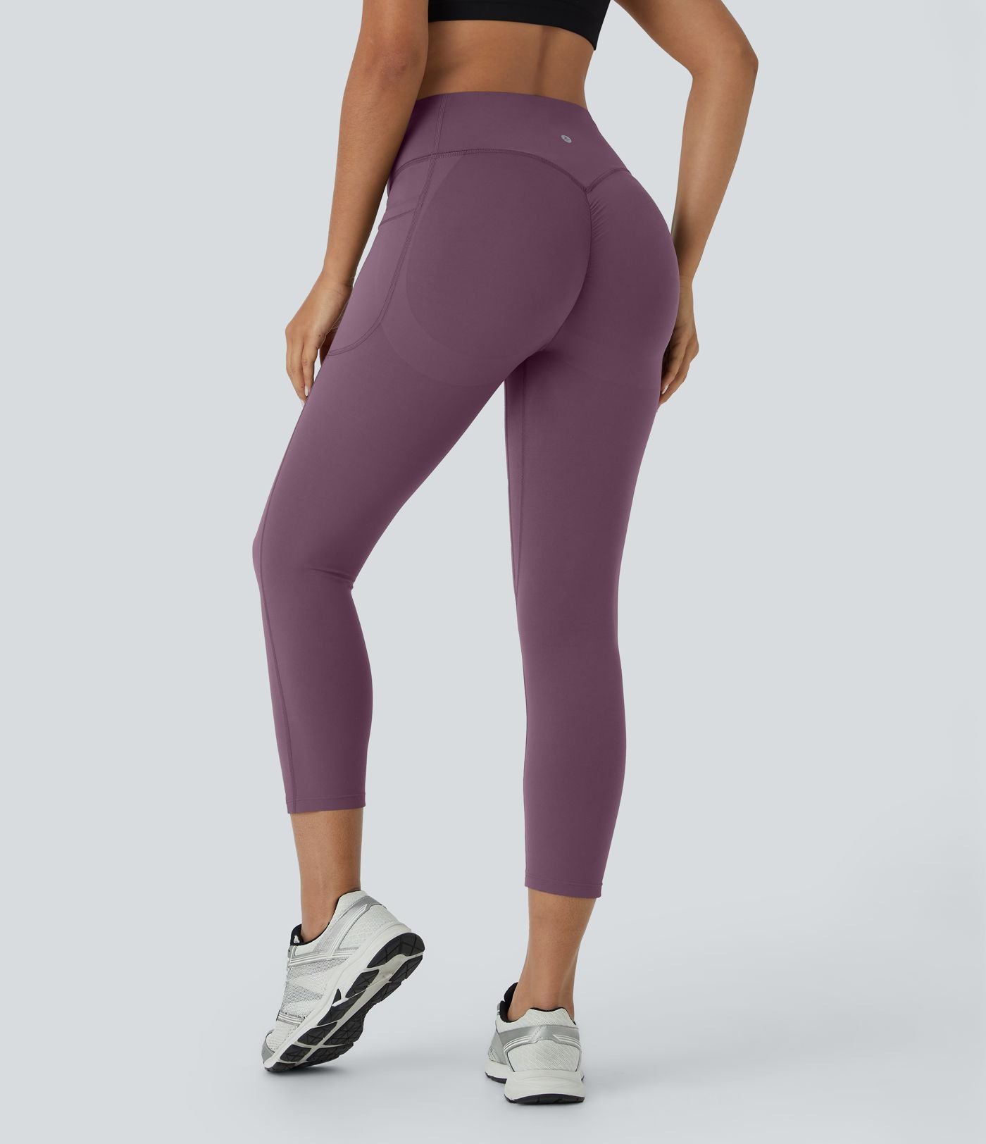 Legging corsaire d'entraînement gainant galbant taille haute avec effet scrunch et poches Halara UltraSculpt™