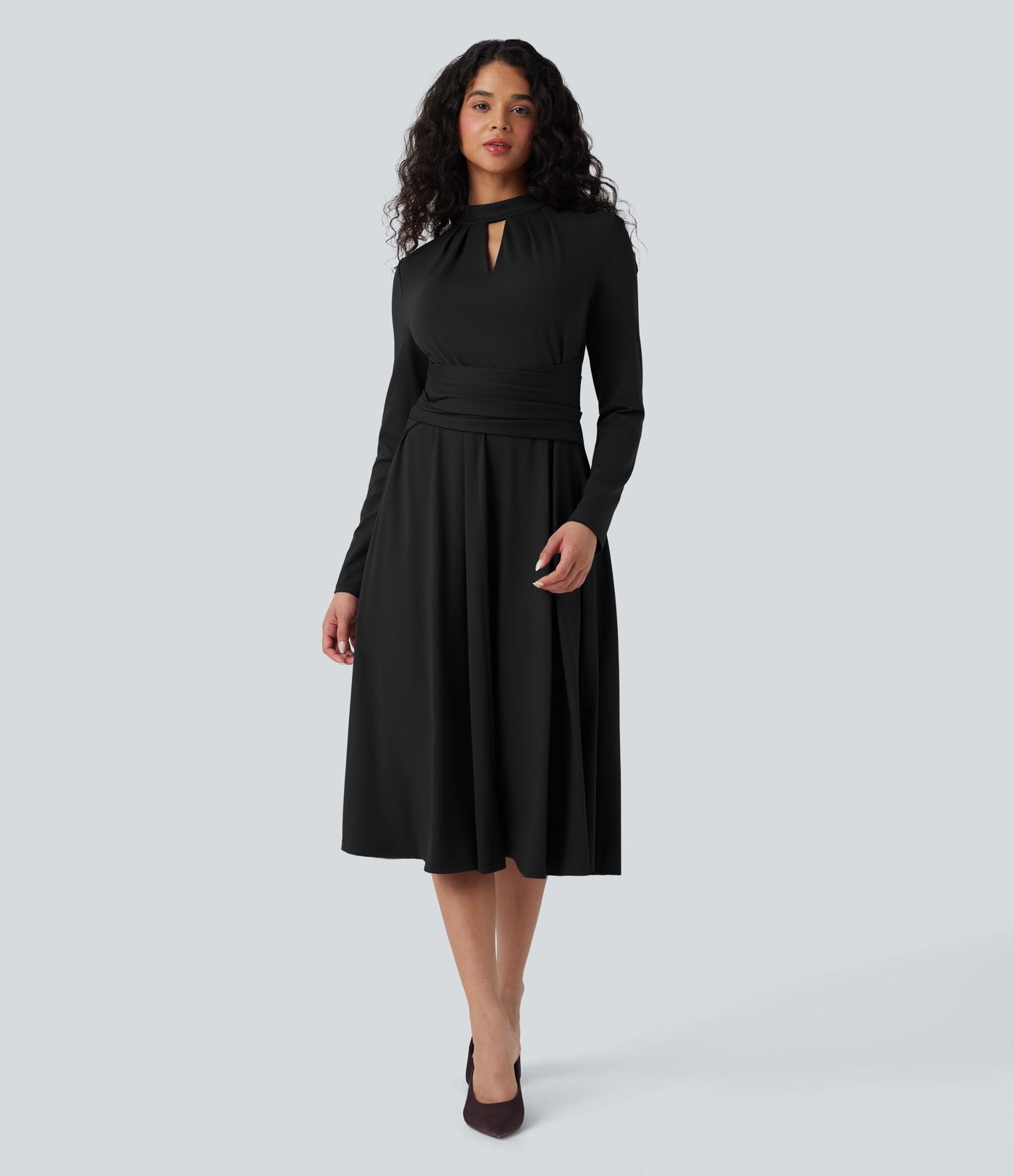 Robe de travail midi manches longues à découpes et dos noué avec poches