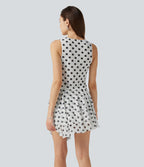 Robe mini à pois sans manches à col rond, avec superposition asymétrique et short amovible avec poche