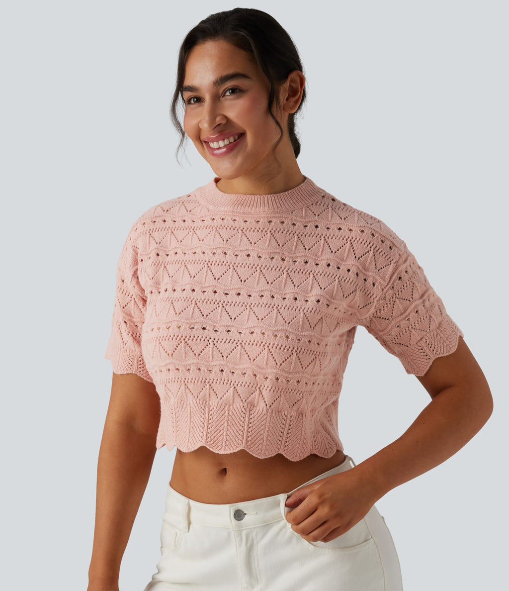 Pull décontracté en maille ajourée à col rond, manches courtes et bordure festonnée