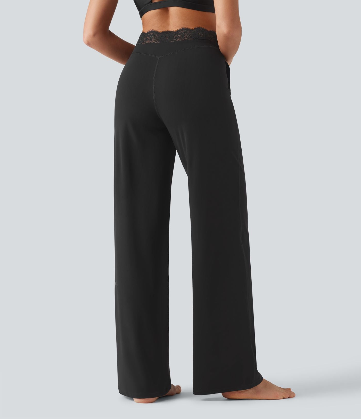 Pantalon de yoga Halara UltraSculpt™ droit taille haute gainant avec dentelle contrastée et poches