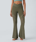 Pantalon de yoga évasé à taille haute croisée, poche arrière et dentelle