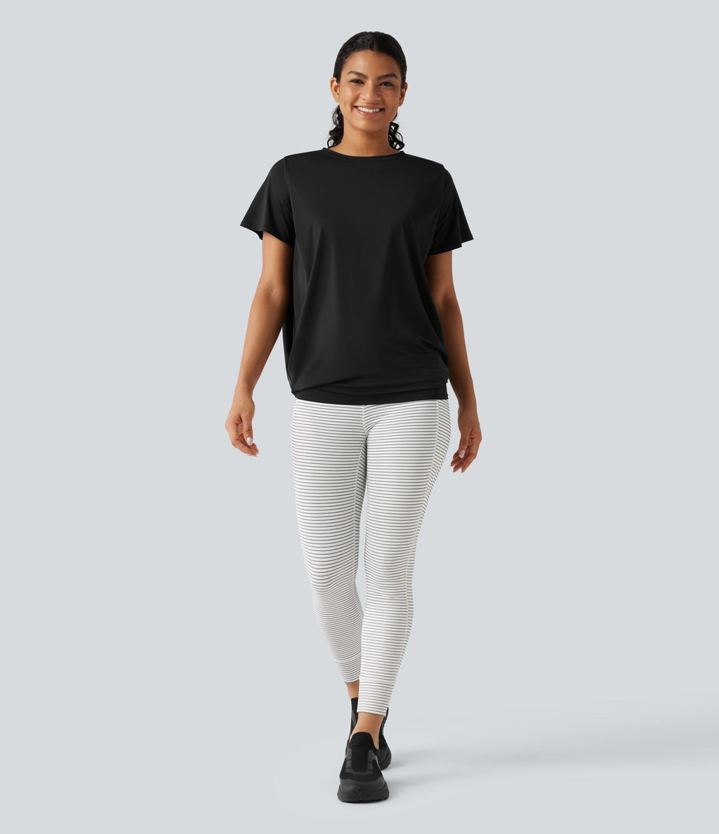 Haut de yoga effet frais InstantCool longueur allongée à manches courtes, encolure arrondie, fronces et protection solaire UPF50+