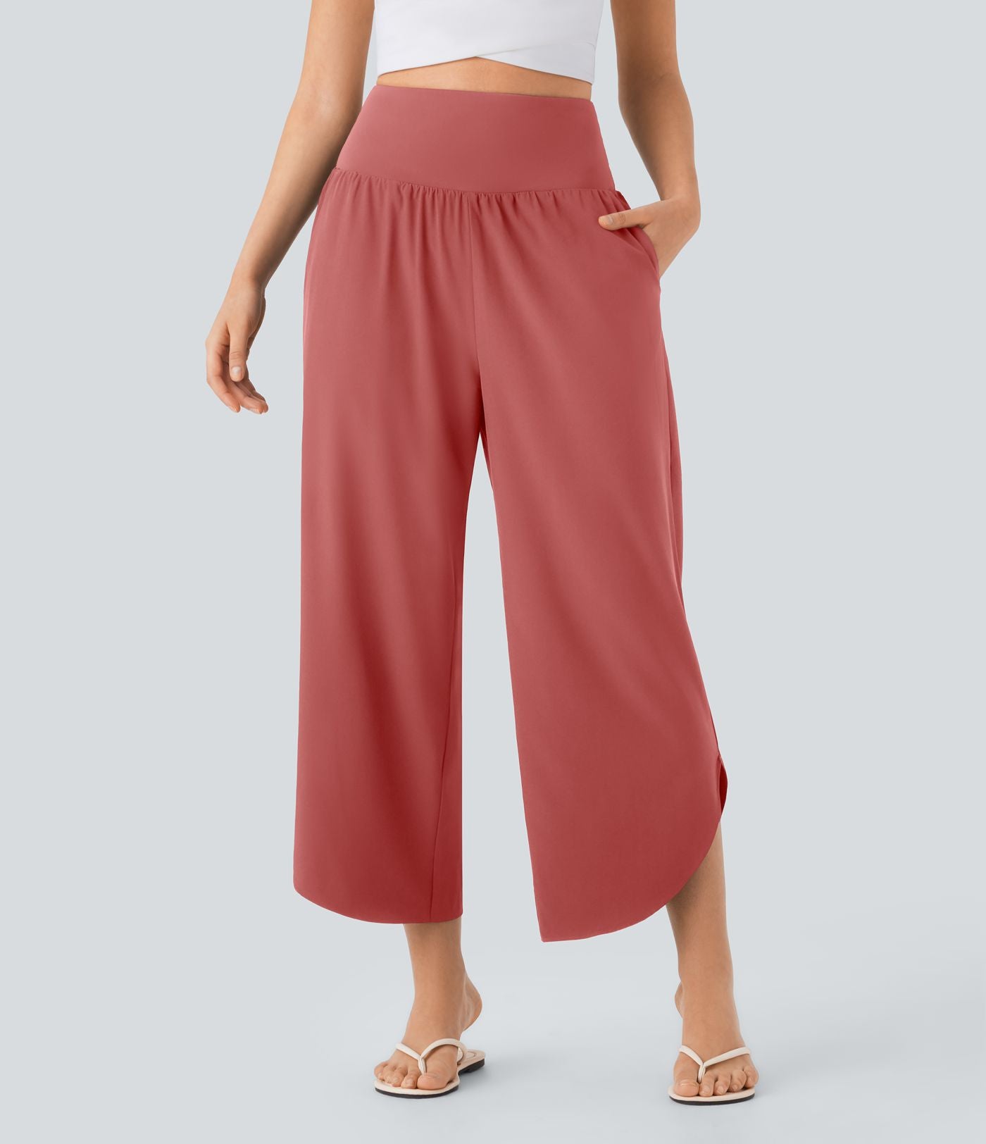 Pantalon fluide resort Breezeful™ à séchage rapide, coupe fendue et effet ventre plat