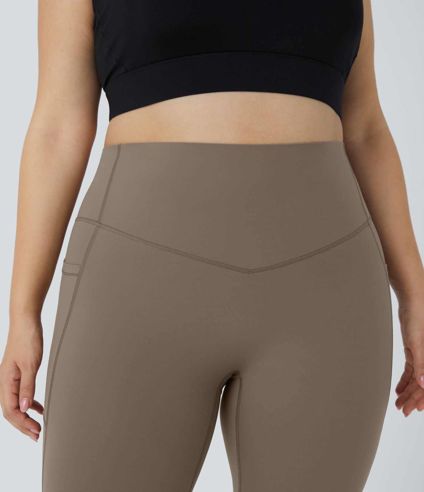 Legging d'entraînement gainant taille haute grande taille avec poches Halara UltraSculpt™