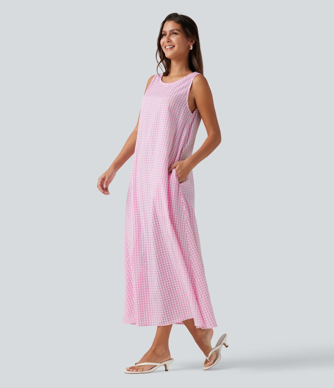 Robe débardeur midi décontractée col rond sans manches en vichy froissé avec poches