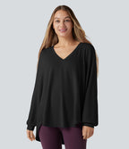Sweat-shirt col V manches longues ourlet asymétrique