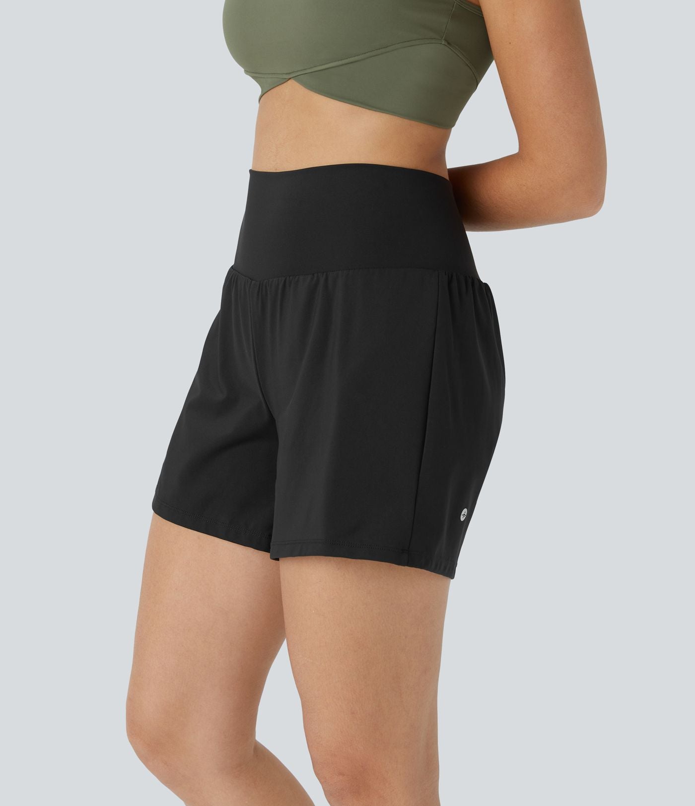 Short yoga 2-en-1 SoftlyZero™ Airy effet frais InstantCool taille très haute 12,5 cm avec poches, longueur allongée