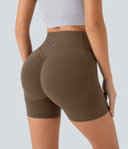 Short cycliste 12,5 cm d'entraînement gainant galbant taille haute avec effet scrunch et poches Halara UltraSculpt™