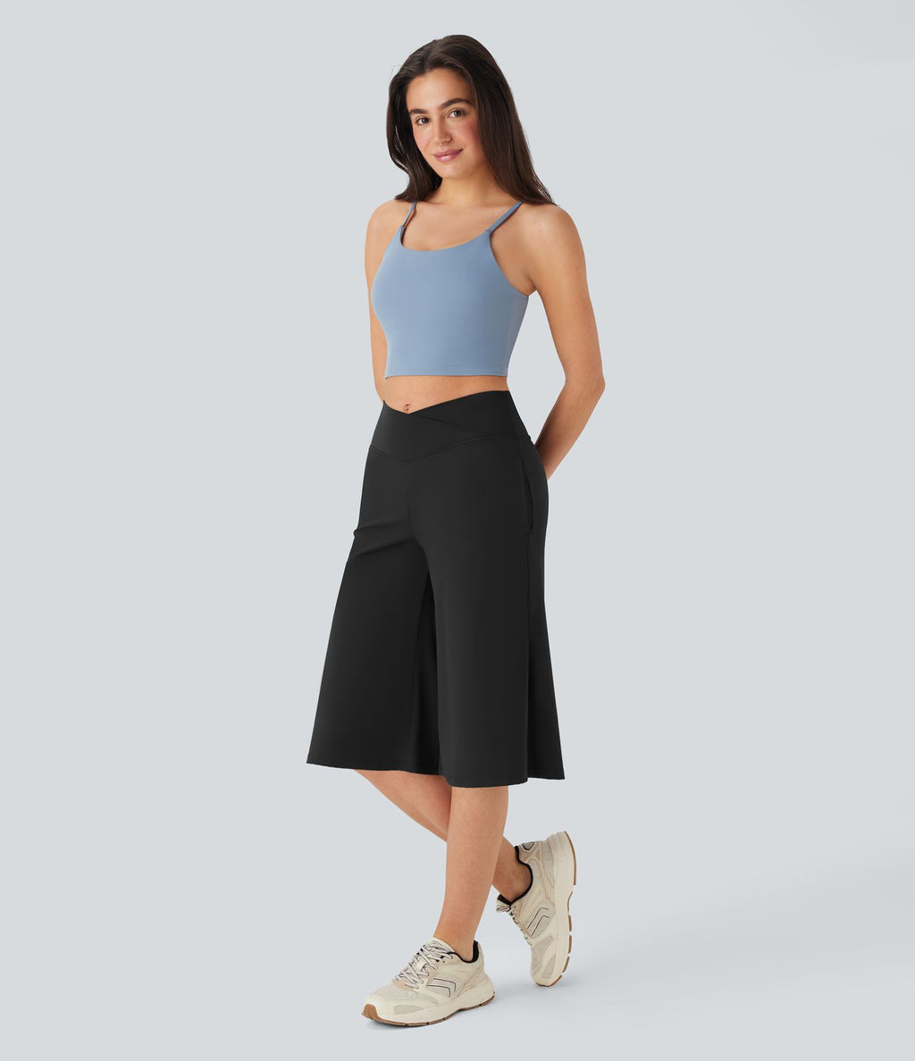 Pantacourt de yoga Cool Touch Softlyzero™ aérien à taille haute croisée, jambe large et poches