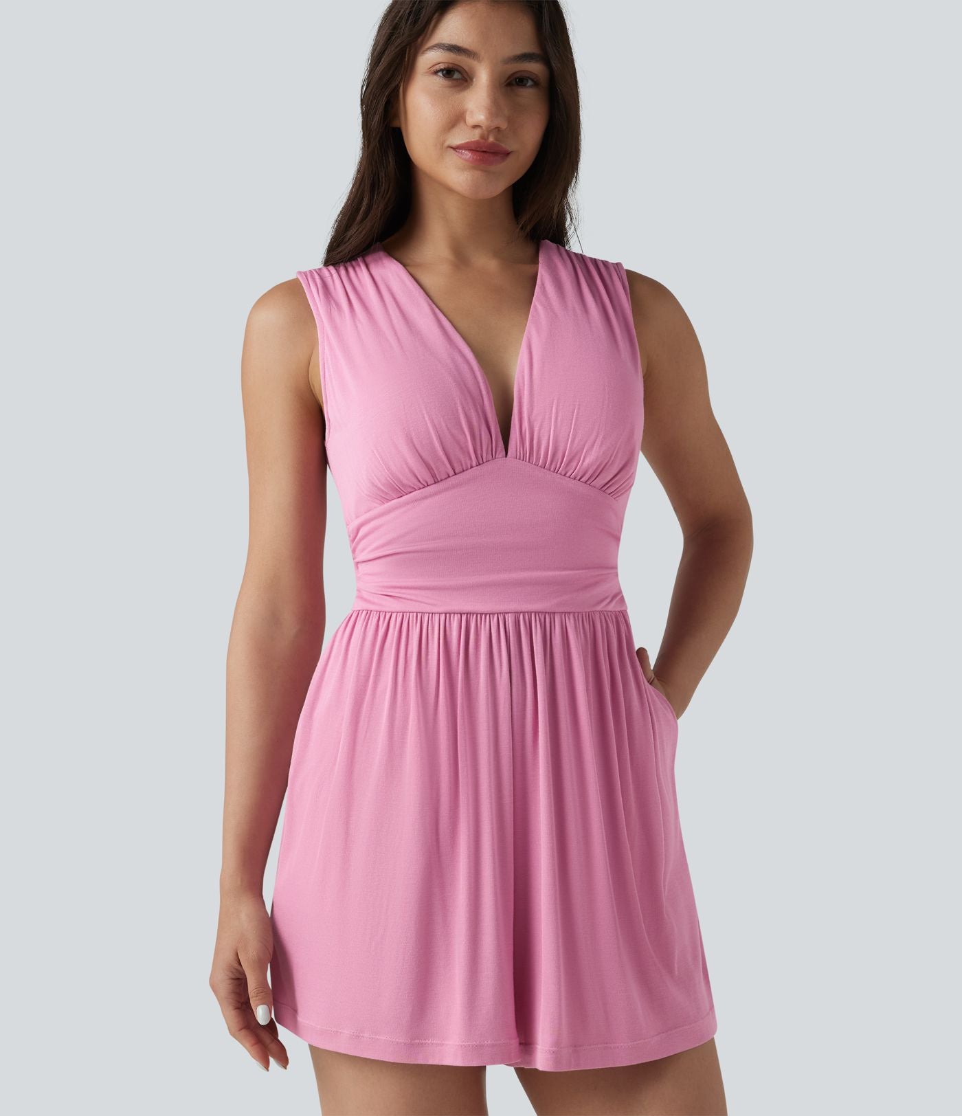 Combishort casual côtelé sans manches col V, fronces et soutien-gorge intégré, avec poches – Easy Peasy