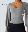 Top professionnel push-up croisé à col cœur avec bonnets moulés et manches bouffantes - Bonnet A/B