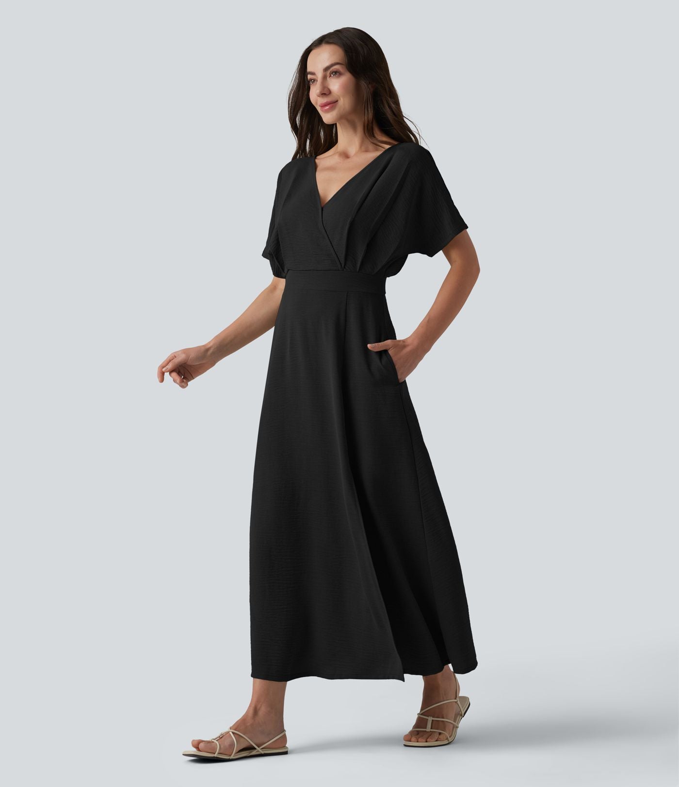 Robe midi col V manches courtes aspect lin avec poches