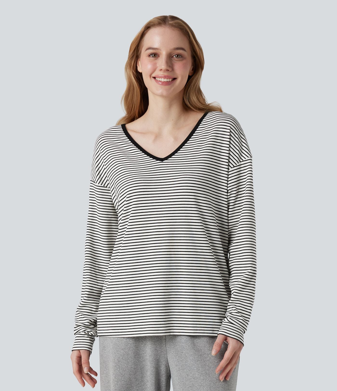T-shirt rayé col V manches longues